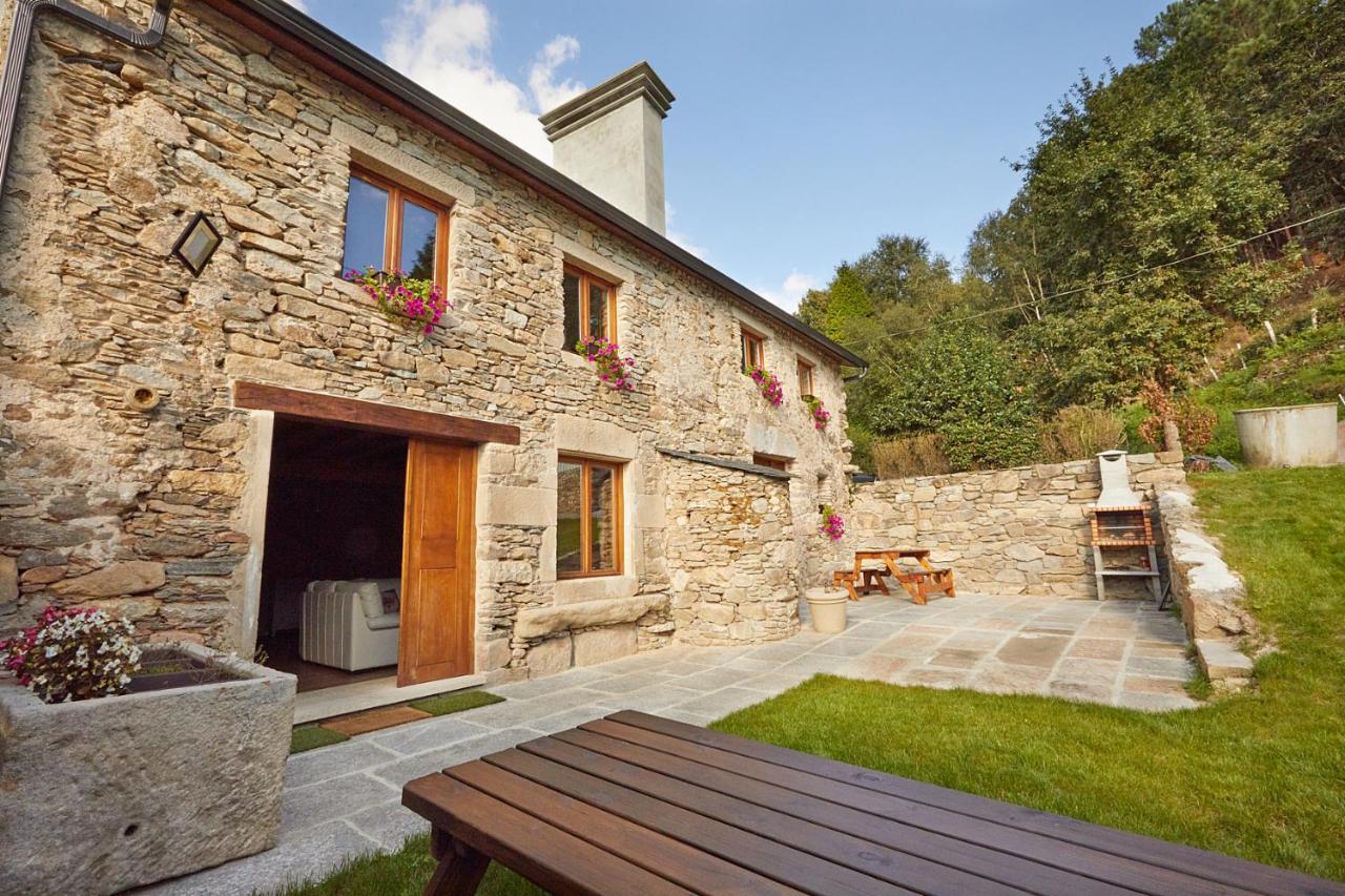 Ferienhaus Viveiro Rio Pedroso *